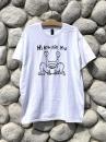 【DANIEL JOHNSON】　HI HOW ARE YOU MURAL Tee