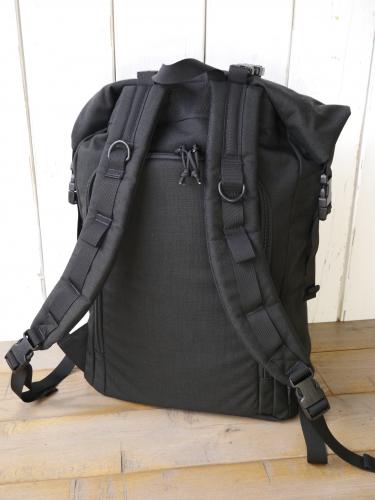 ROLL UP BACKPACK (Black)