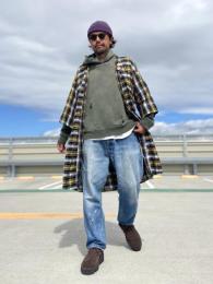 【KRAZY KLOTHES】 Flannel Robe (Black / Gold)