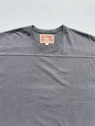 【MONOSTEREO】 Community Football Tee