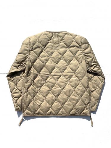 【TAION】 MILITARY W-ZIP V NECK DOWN JKT (Coyote)