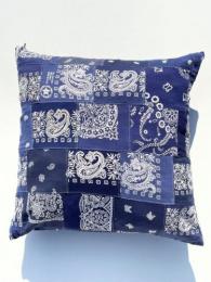 【KNIFEWING】 Vintage Bandana Cushion Cover (A)