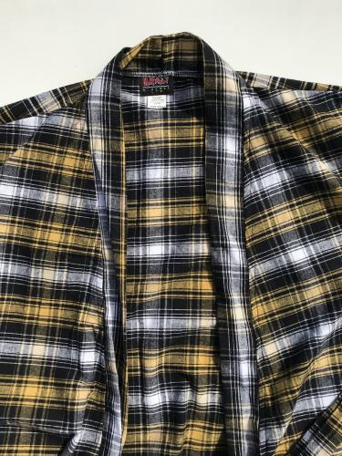 【KRAZY KLOTHES】 Flannel Robe (Black / Gold)