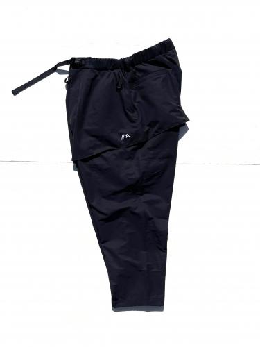 【CMF OUTDOOR GARMENT】　HIDDEN CARGO PANTS (Black)