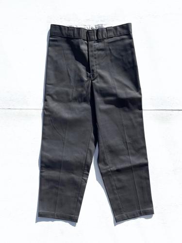 New Byrne Pant (874 Re.) "Charcoal"